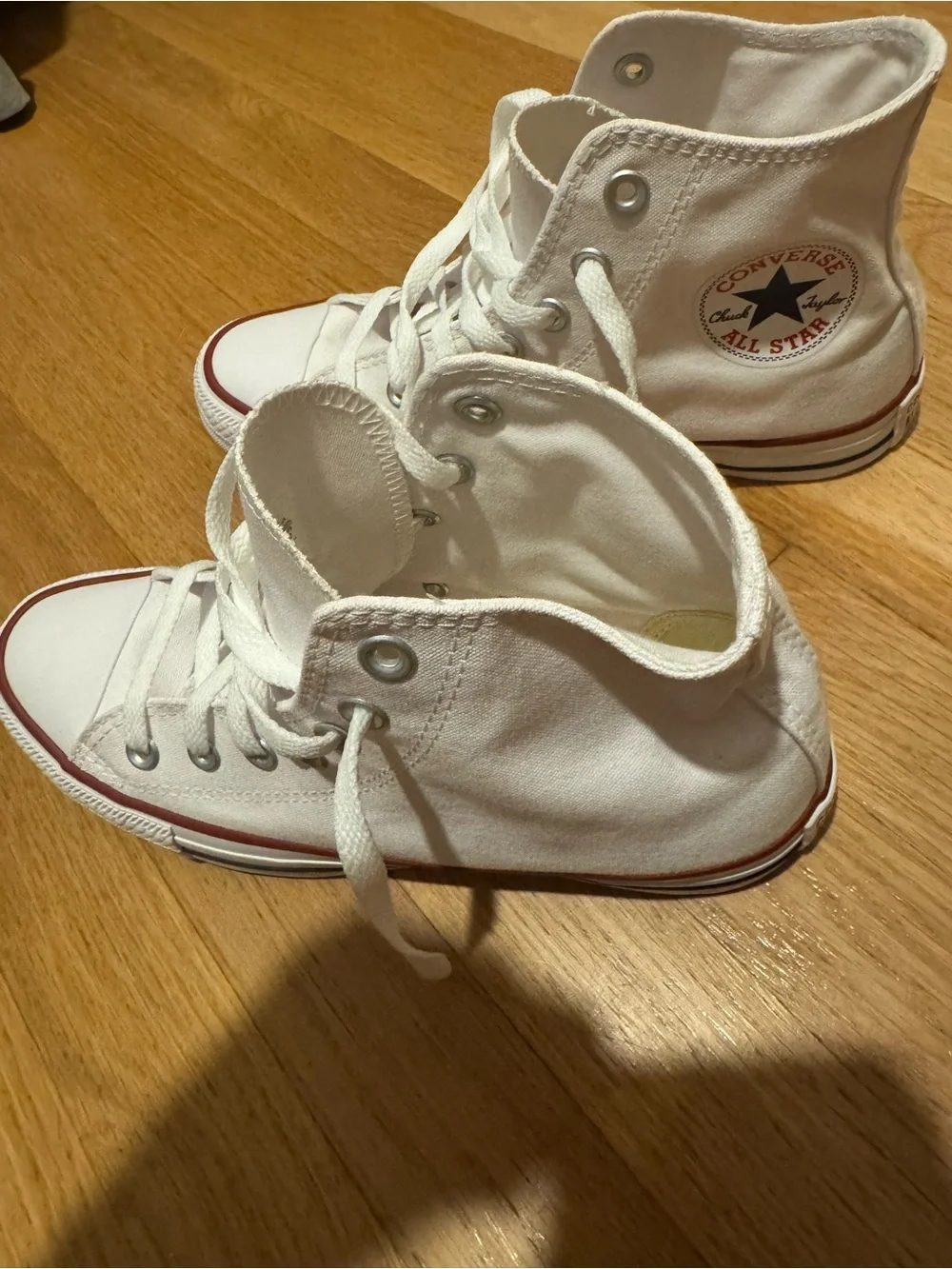 Converse chuck taylor all star High-Top white Canvas Sneakers womens 8 nwot